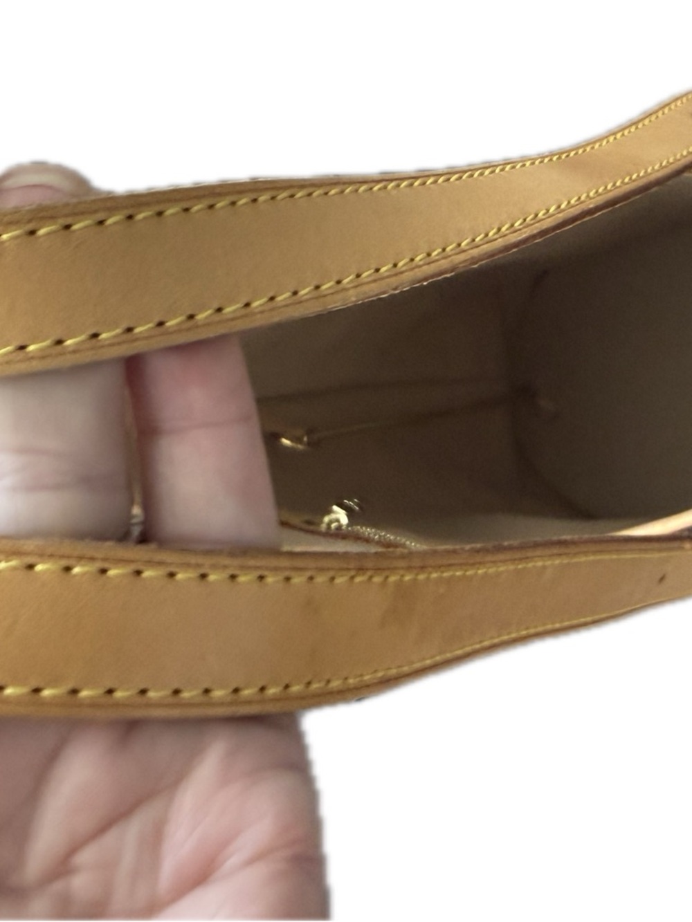 Louis Vuitton Monogram Canvas Bucket Tote with Tan Leather recently new interior - Picture 6 of 10